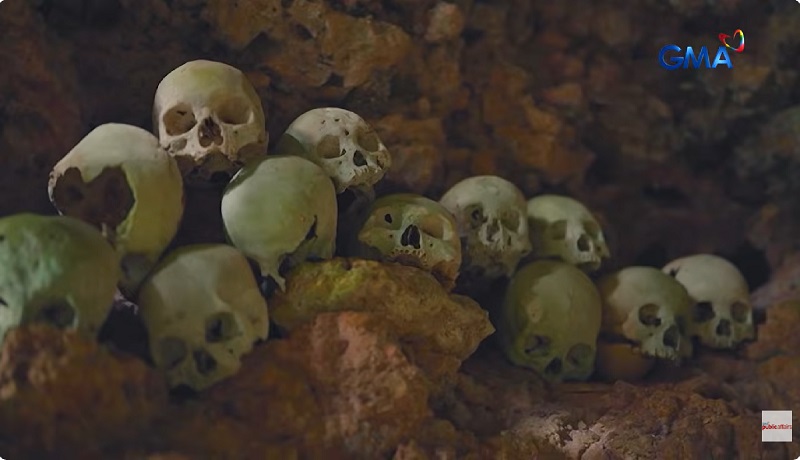 Mga buto at bungo ng tao na natagpuan sa isang isla, nagpapalit ng puwesto kahit walang gumagalaw?