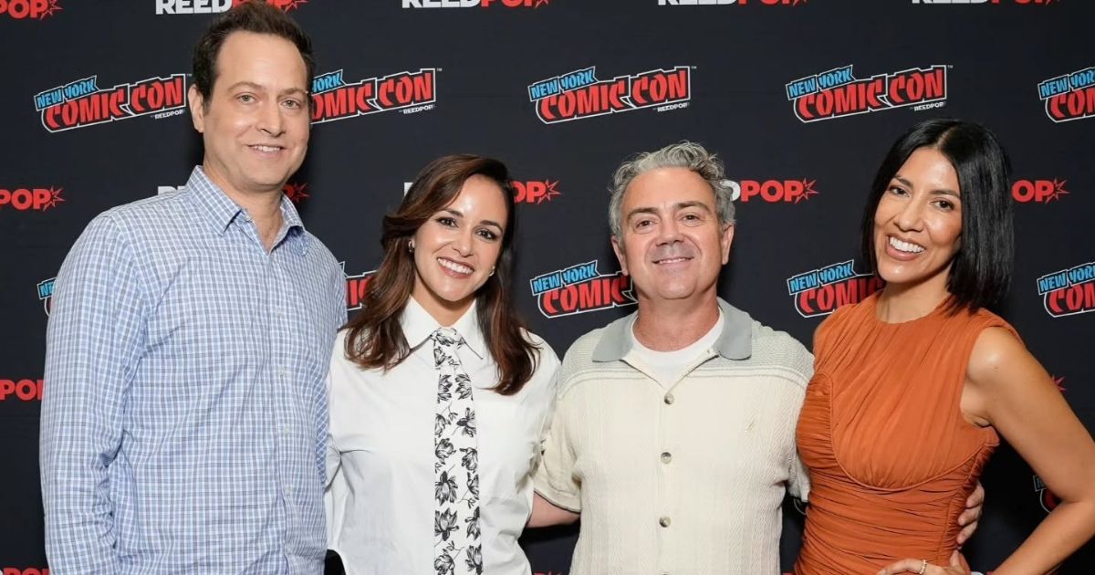 'Brooklyn Nine-Nine' cast members reunite at New York Comic Con
