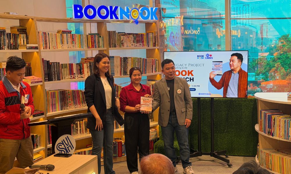 Former GMA News reporter publishes 1st journalism workbook